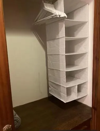 Habitacion Individual Tranquila Con Bano Privado En Piso Compartido 马拉加