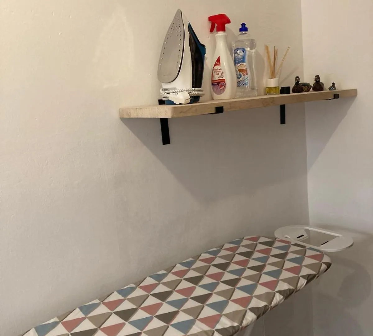 公寓 Habitacion Individual Tranquila Con Bano Privado En Piso Compartido 马拉加