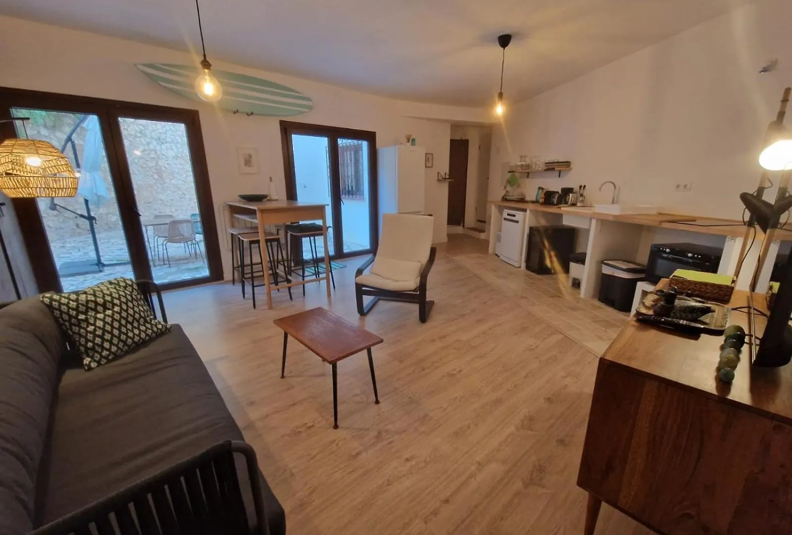 Habitacion Individual Tranquila Con Bano Privado En Piso Compartido 马拉加